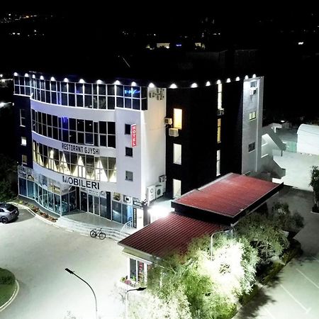 Grand Hotel Gjyshi Qerek Luaran gambar